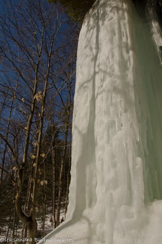 frozen waterfalls, Bat Lake Trail in Algonquin