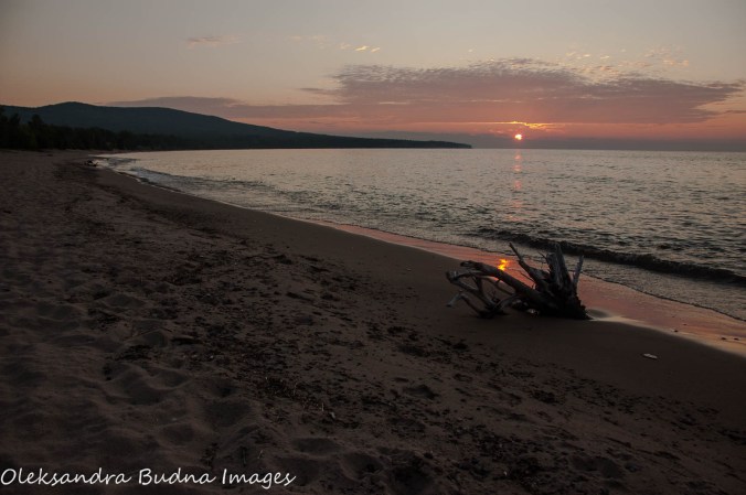sunset o Lake Superior at Porcupine Mountains