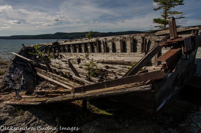 logging boats remains in Neys Provincial Park