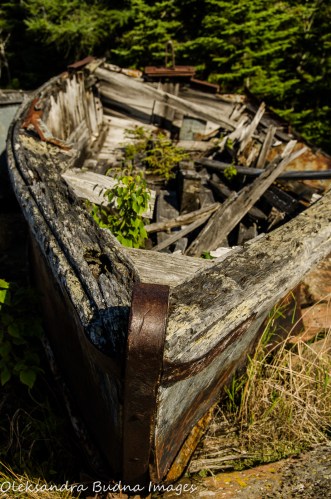 logging boats remains in Neys Provincial Park
