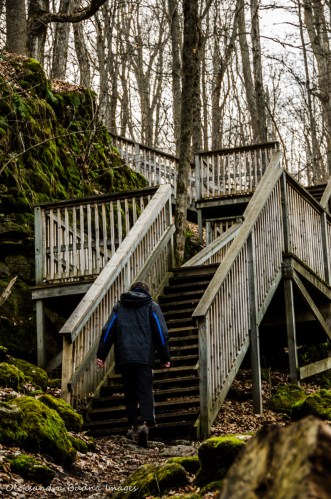 Mono Cliffs Provicial Park