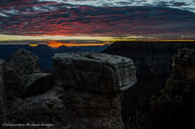 sunrise from Mather Point at Grand Canyon