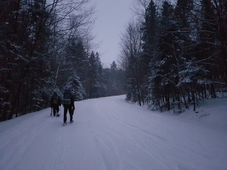 snowshoeing to the four-season tent in Gatineau