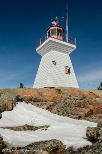 Killarney lighthouse in the winter