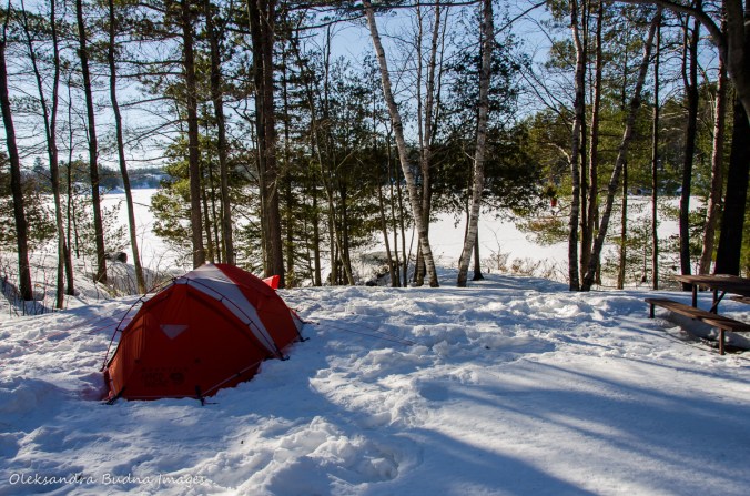 tent in the winter in Killarney