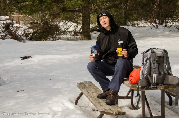 walk-in campsite at Windy Lake in the winter