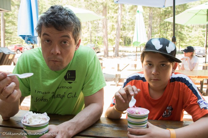 ice-cream at Lake of Two River store in Algonquin