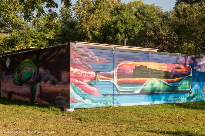 mural in Marie Curtis Park