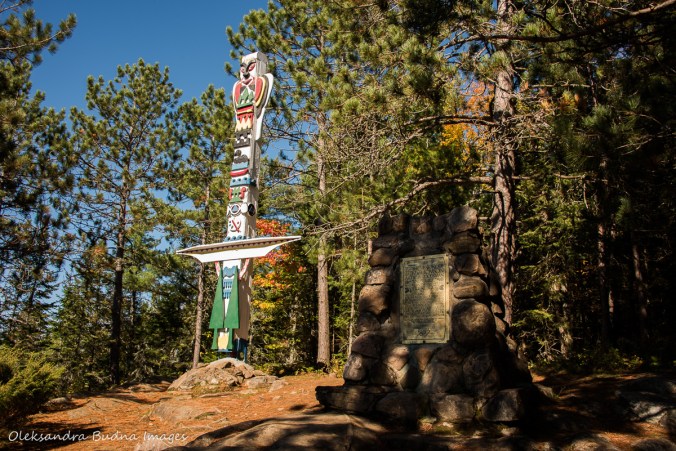 Tom Thompson cairn and totem pole in Algonquin park
