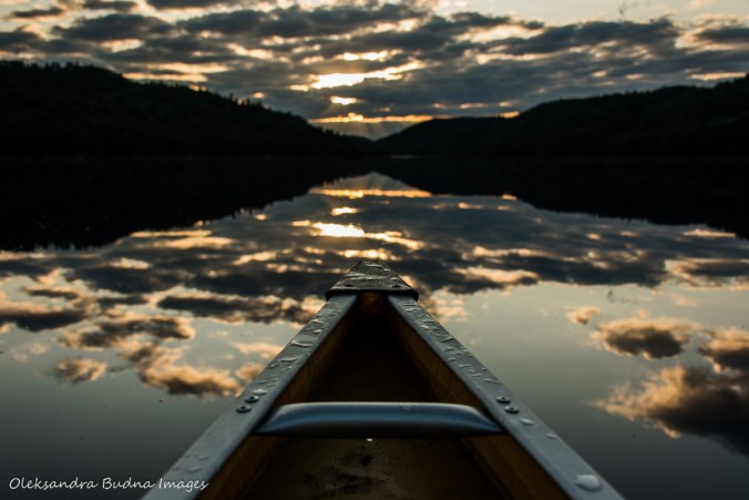 paddling during sunrise on Nellie Lake in Killarney