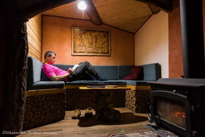 inside the Hobbit House at Les Toits du Monde