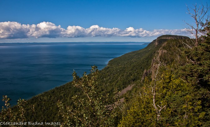 view of Thunder Bay on Lake Superior from the Top of the Giant