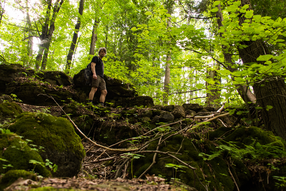 Hiking at Mono Cliffs Provincil Park